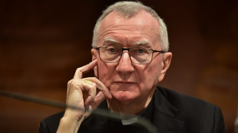 Sui referendum cala il «Non expedit» vaticano di Parolin: «Non vado alle urne»