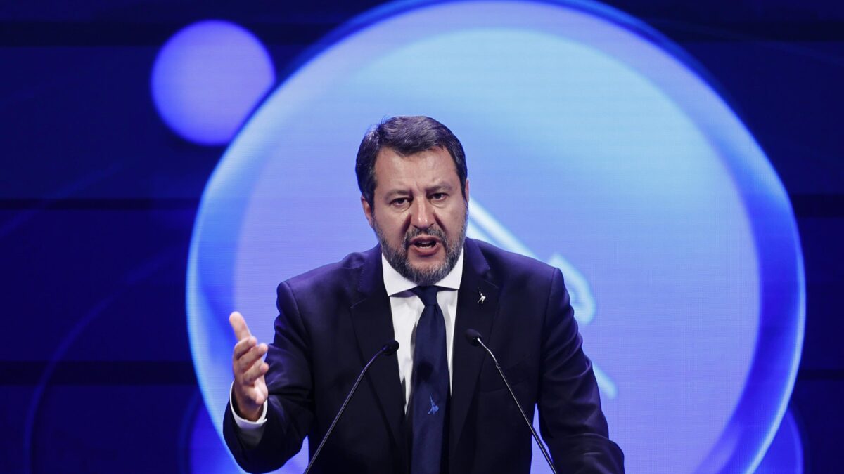 Salvini: «Allargare la cittadinanza? Dobbiamo toglierla a chi delinque»