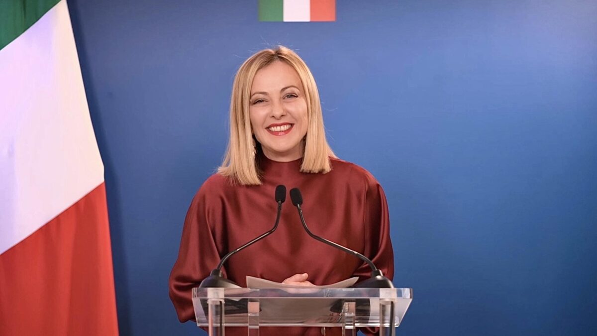 Meloni alla Cpac dà la sveglia all’Ue: «L’orgoglio doveva mostrarlo prima»