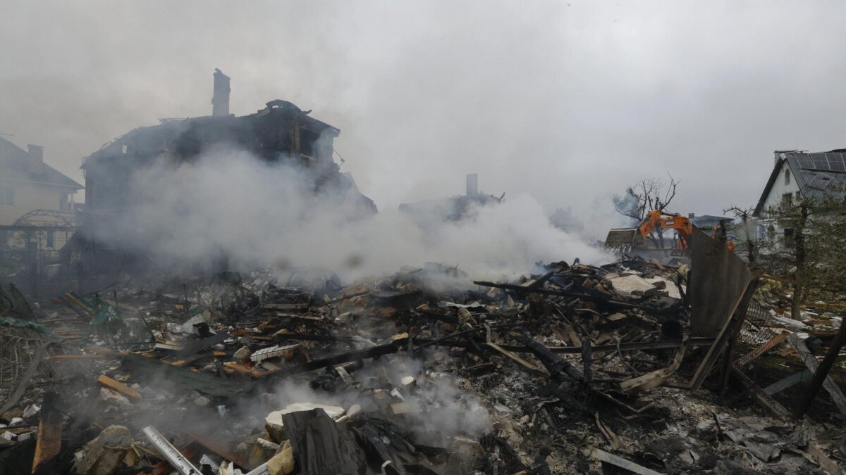 Russia-Ucraina, la guerra peggiora. Zelensky si scaglia contro l’America