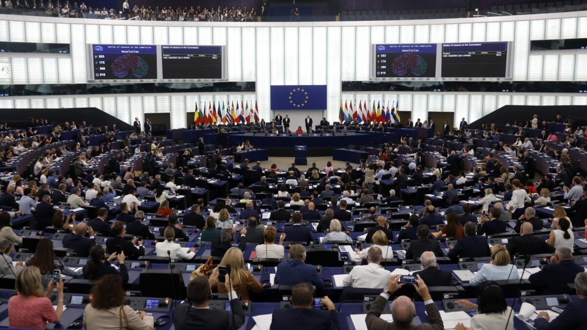L’Ue toglie i veti per potersi autodistruggere
