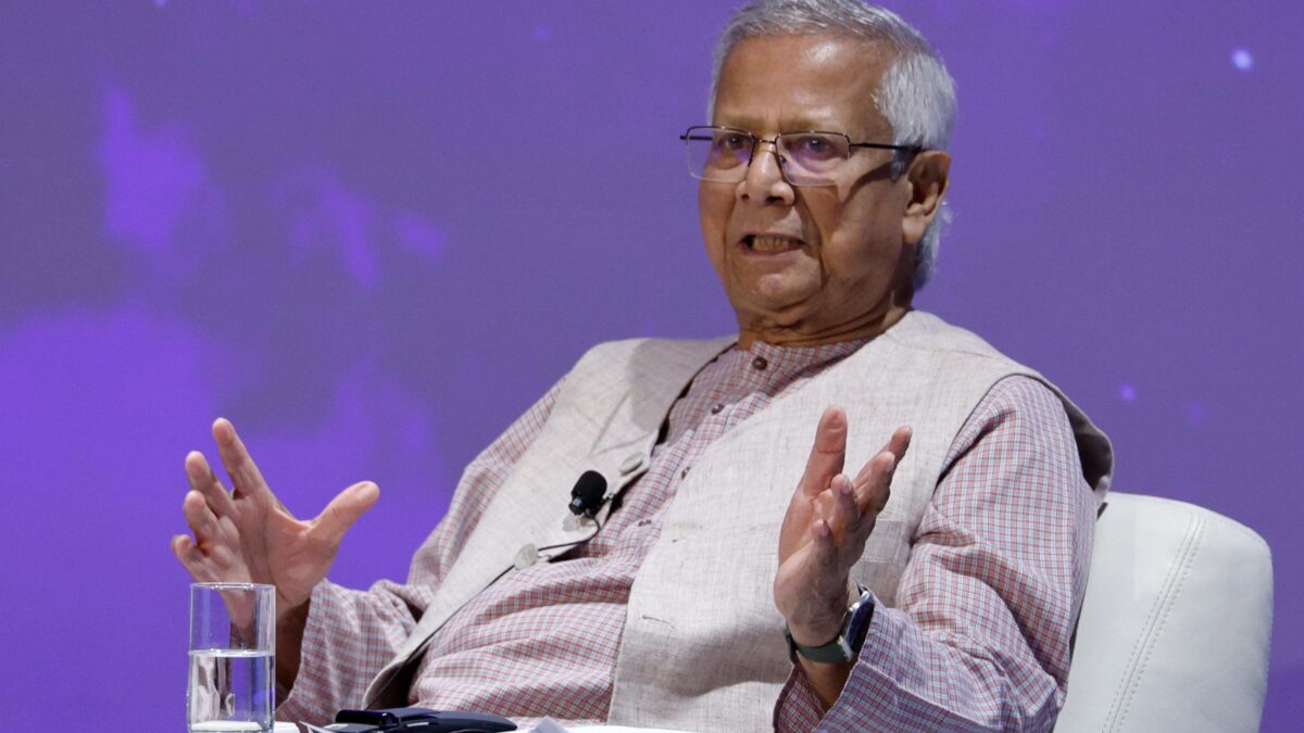 Il Nobel per la Pace idolo progressista avvicina il Bangladesh a Pechino e jihadisti