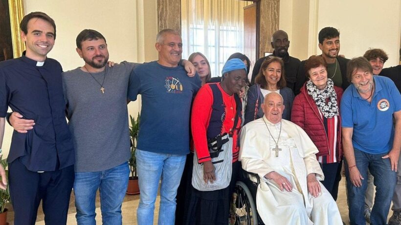 Il Papa riceve gli occupanti abusivi. A Trastevere mancava solo la Salis