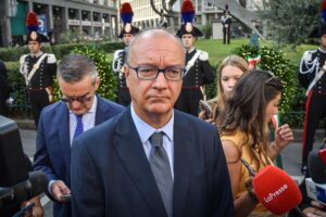 Strage di Paderno, Giuseppe Valditara ne è sicuro: «Ragazzi segnati da Covid e lockdown»