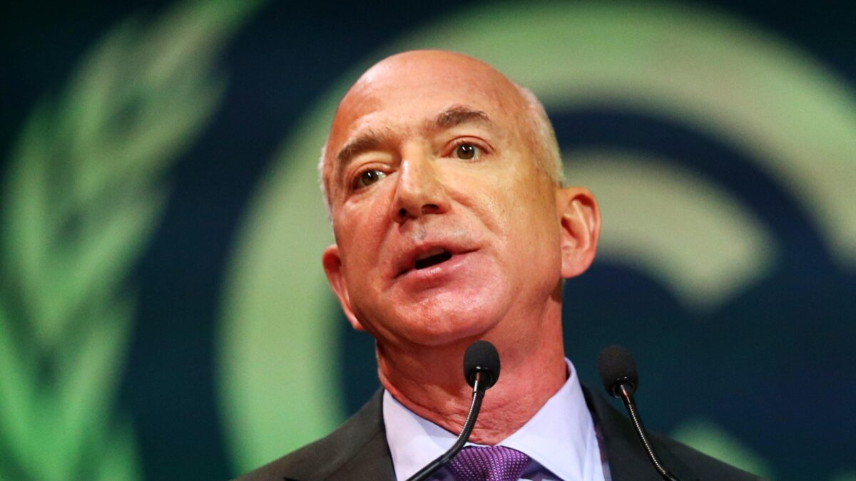Persino Bezos lo dice: «La grande stampa non è più credibile»