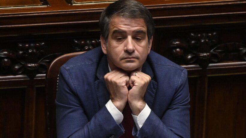 Tra Ppe e socialisti trattative nella notte sul sì a Ribera e Fitto