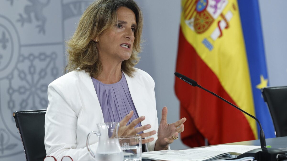 «La Ribera compra aerei senza i controlli»