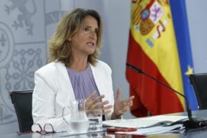 «La Ribera compra aerei senza i controlli»