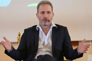 Davide Casaleggio: «L’obiettivo di Conte è fondere il M5s nel Pd. Spero gli cambi nome»