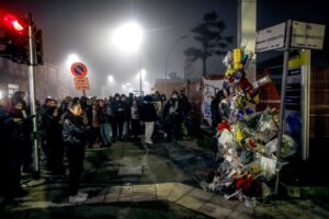 Fiaccolata per Ramy (disertata dal papà). Fischi dalle «risorse» del Corvetto al Pd