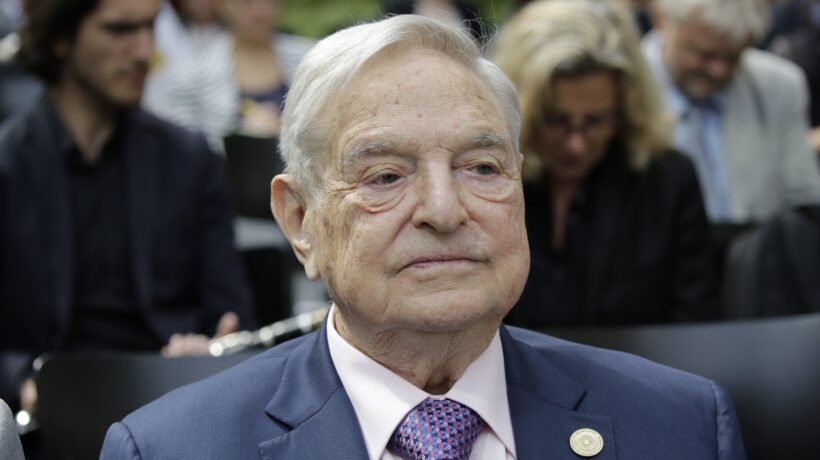 Mr. Tesla mette a nudo pure Soros