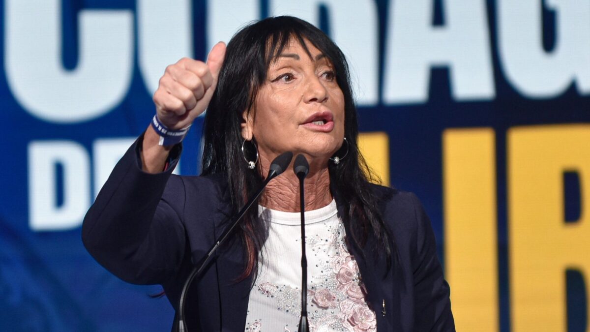 Minacce islamiche alla Cisint per le moschee: «Ti taglio la gola»