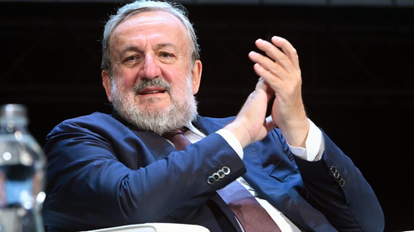 Caro Emiliano, lei sì che è un vero innovatore