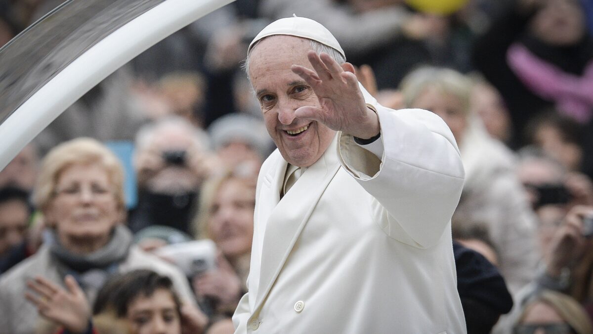 12 anni di immagini di Bergoglio