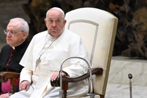 Il Papa sfida i governanti credenti: «Cancellate il debito ai Paesi poveri»