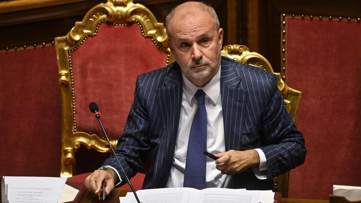 In 20 giorni più di 20 morti fulminee. Ma screening e autopsie restano tabù
