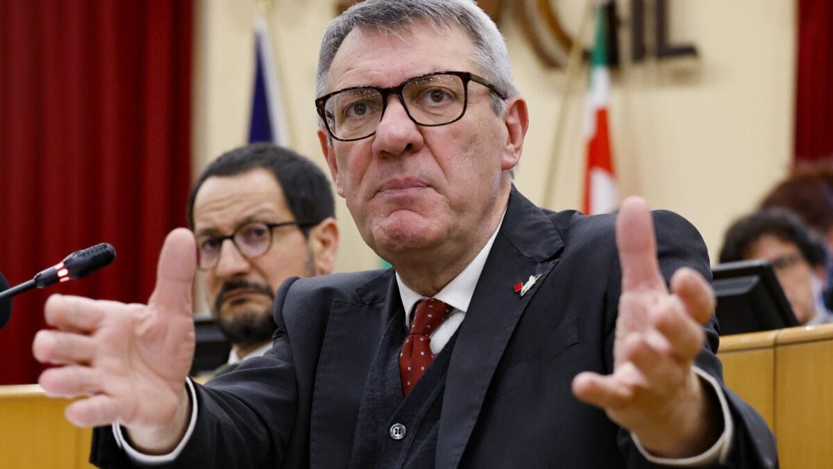 Statali, il governo avverte la Cgil: pronti a aumentare i salari per legge