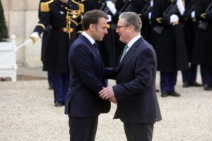 Londra capo della Nato, Berlino con l’atomica