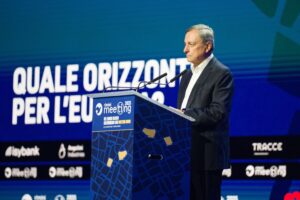 Sull’asse con gli Usa e la competitività Draghi seppellisce le velleità dell’Ue