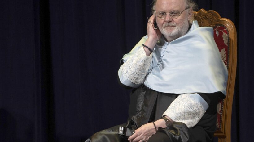 Il Nobel: «Convertirsi è la cosa più ribelle»