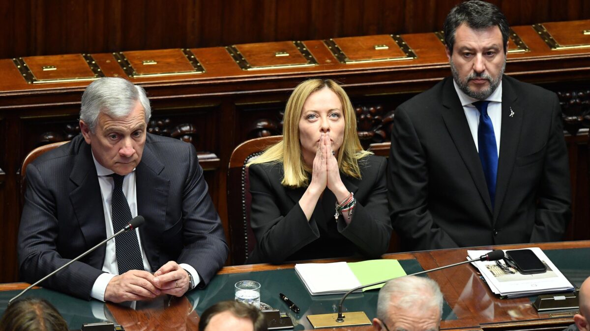 Vertice notturno per le regionali