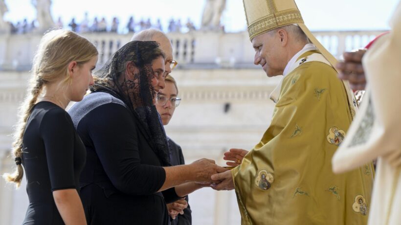 «I santi Frassati e Acutis invitano i ragazzi a non sciupare la vita»