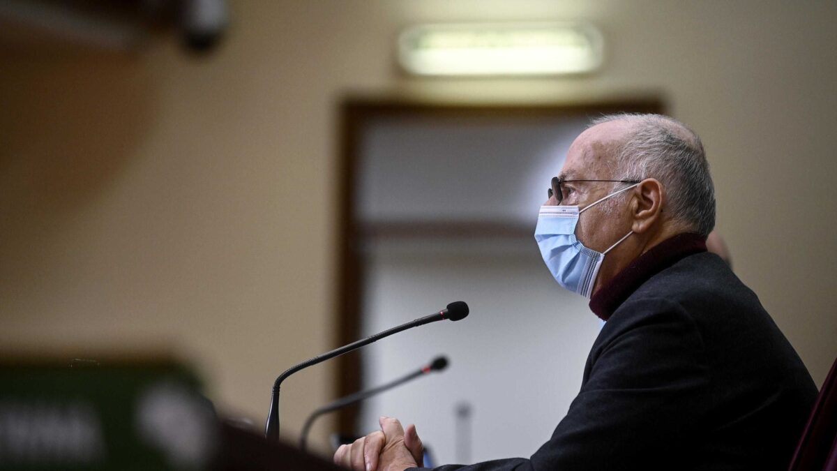 Rezza choc: «Credibilità persa sui vaccini»