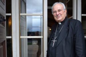 Monsignor Crepaldi: «Il Papa indica la fede come senso della vita»