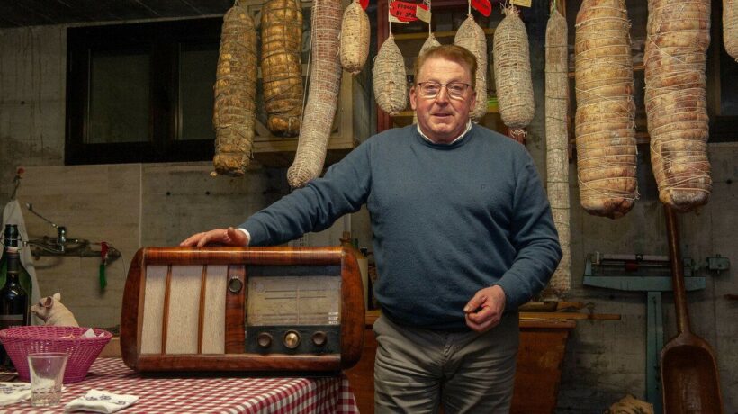Jethro Tull, AC/DC e una bella doccia. Così i maiali fanno un buon…musetto