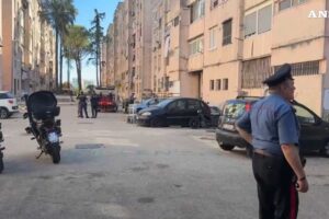 Caivano, la bonifica dei Carabinieri dove e’ avvenuta la stesa