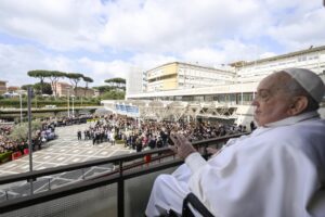 «Ictus e collasso cardiocircolatorio». Così è terminata la passione del Papa