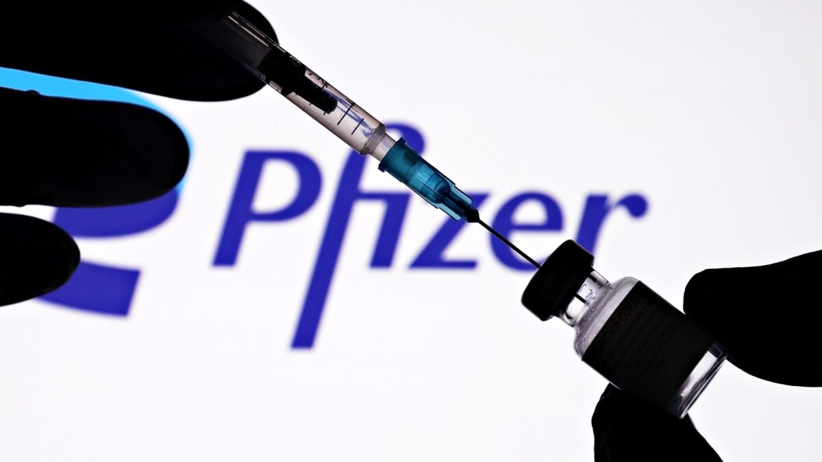 Eventi avversi ai vaccini «spostati» di 20 anni