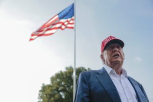 Ue pronta a piegarsi all’America sui dazi. Si spera nello sconto su auto e acciaio