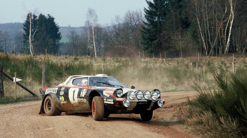 Lancia Stratos, campione nel 1974,75,76 (Ansa)