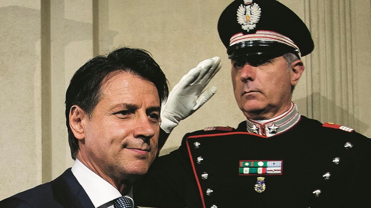 Superata l’interrogazione del Colle. Conte: «Sarò l’avvocato degli italiani»