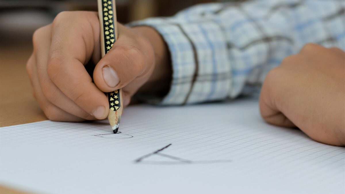 Dimenticate le regole imparate a scuola