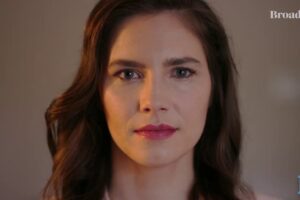 La carriera di Amanda Knox vola: ora parla in tv di donne maltrattate
