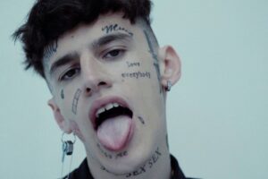Droghe, vestiti griffati e Youtube: la musica che lobotomizza i ragazzini