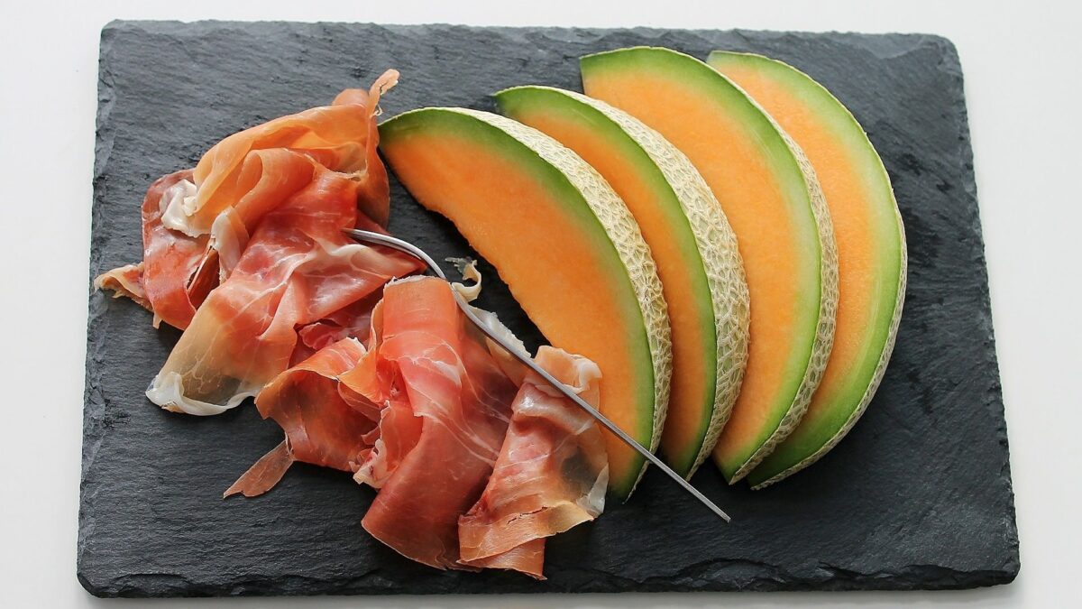 Crudo e melone, coppia più buona del mondo