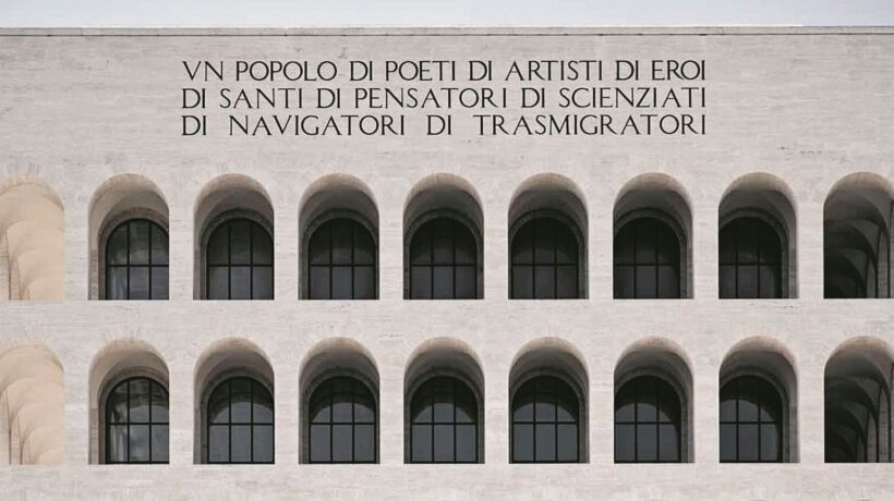 Dante e Augusto con la camicia nera. Così il fascismo cercava precursori