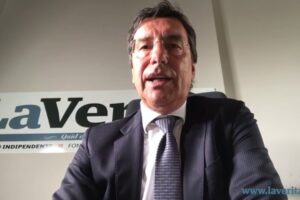 La lezione di Trump e Salvini: fare la voce grossa serve