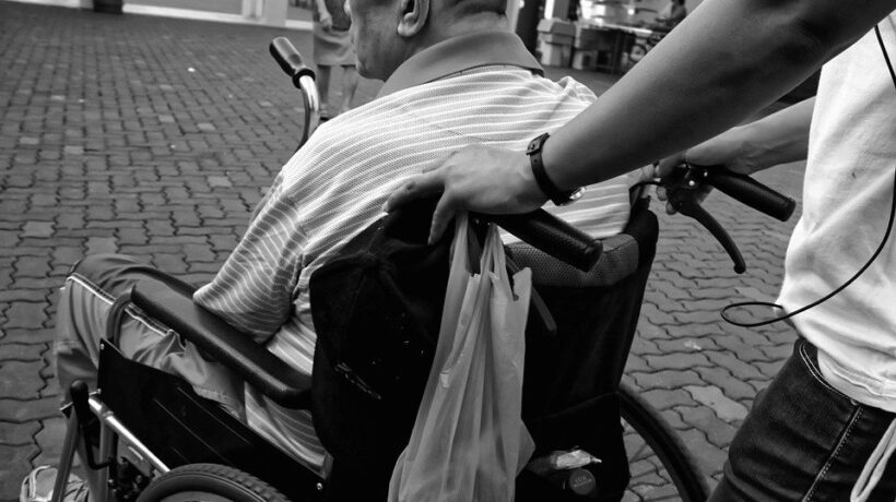 Assumere la badante senza brutte sorprese