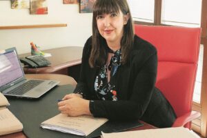 «Si pagano le coop dei minori invece di aiutare la famiglia»