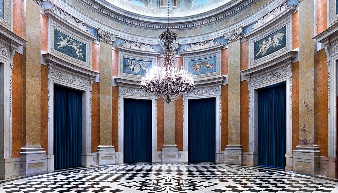 «Il mio Vaticano meglio di quello vero. Con uno scatto catturo l’attimo perfetto»