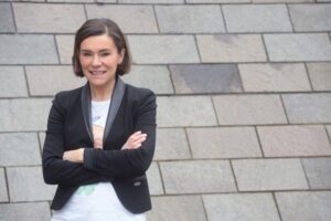«Caro Pd, o cambi nome o presto sparirai»
