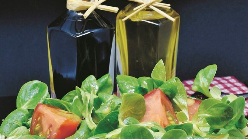 Aceto, l’acido buono che Tognazzi spruzzò sulle fragole