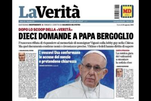Le nostre 10 domande a papa Bergoglio