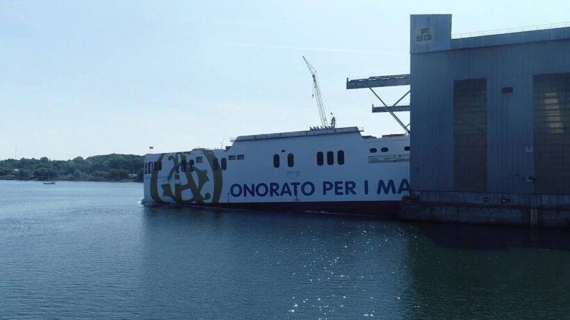 Onorato vara la nave per i marittimi italiani