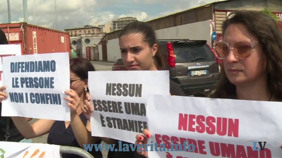 Caso Diciotti, ascolta l’intervista esclusiva al capitano della nave: «Nessuna epidemia, situazione sotto controllo»