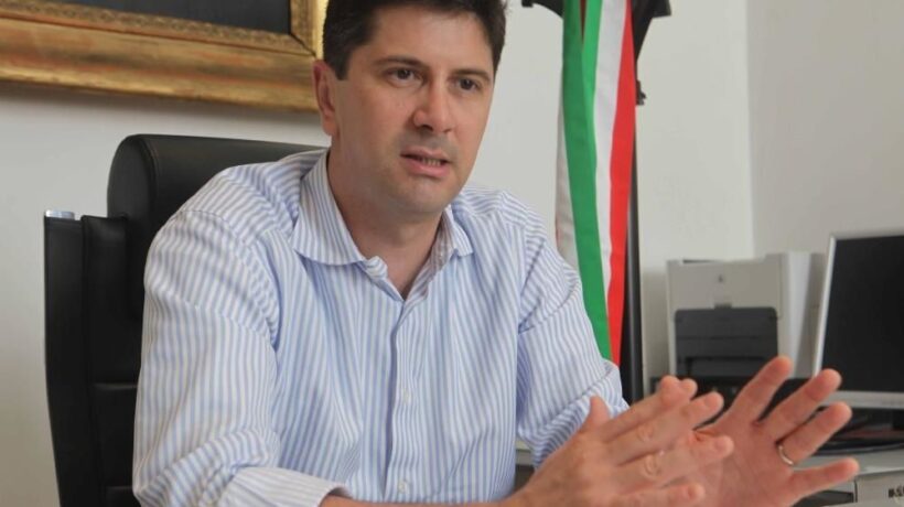 Il vice di Tosi nei guai per mazzette spiegherà nelle scuole i suoi reati